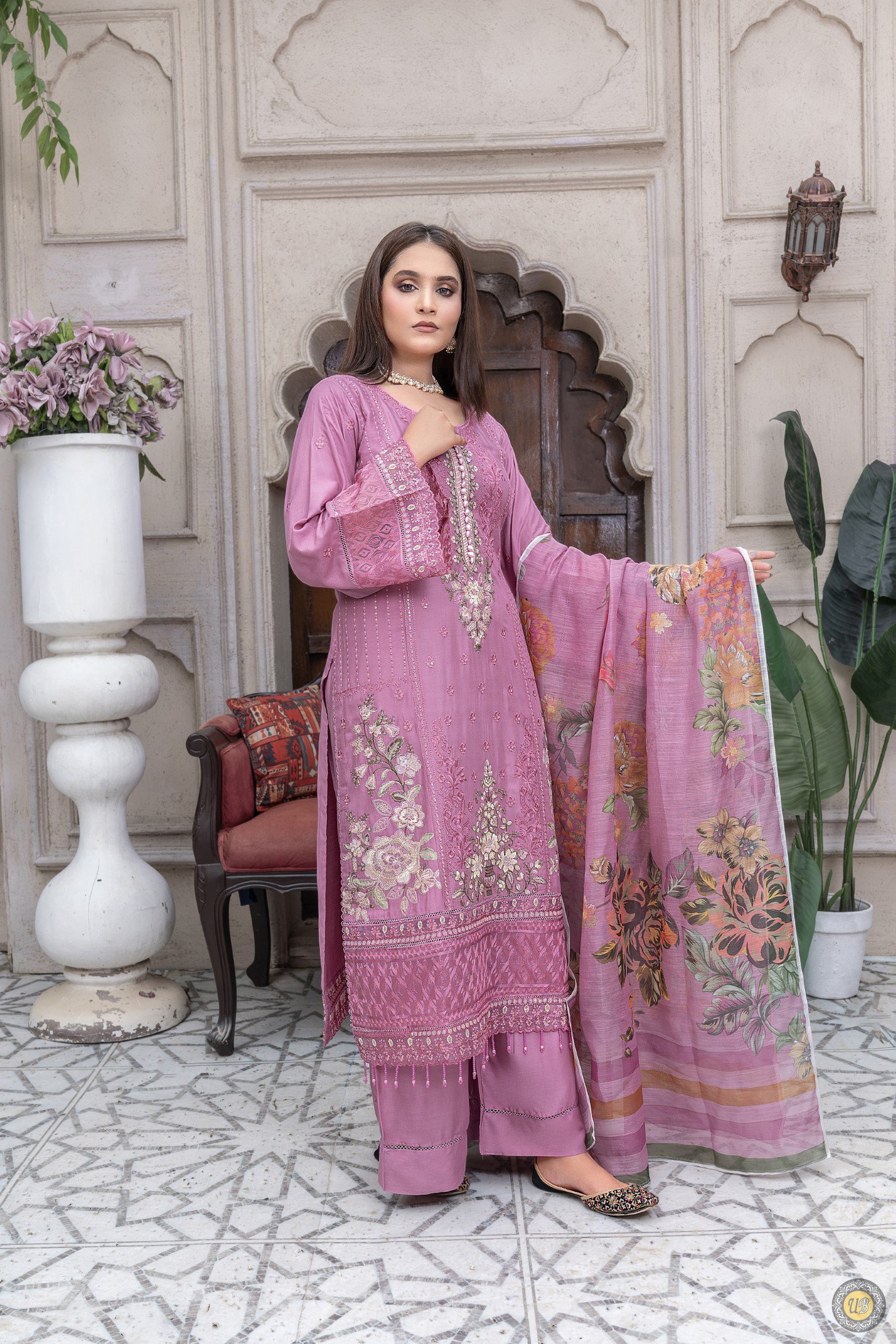 DESIGN L16 | UMAR BOUTIQUE