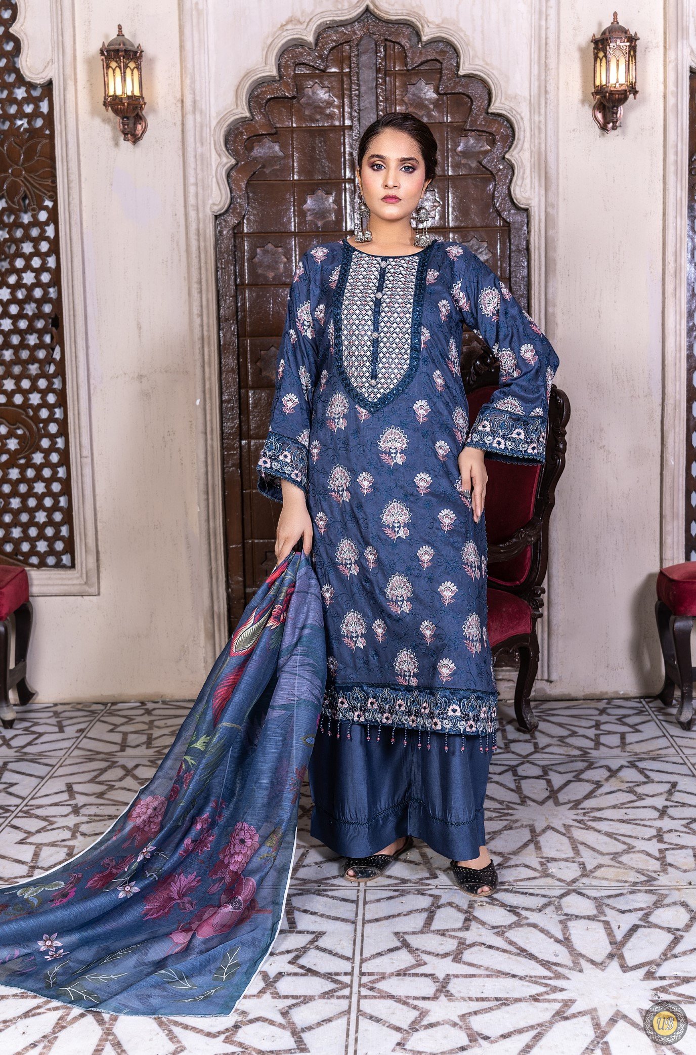 DESIGN L17 | UMAR BOUTIQUE
